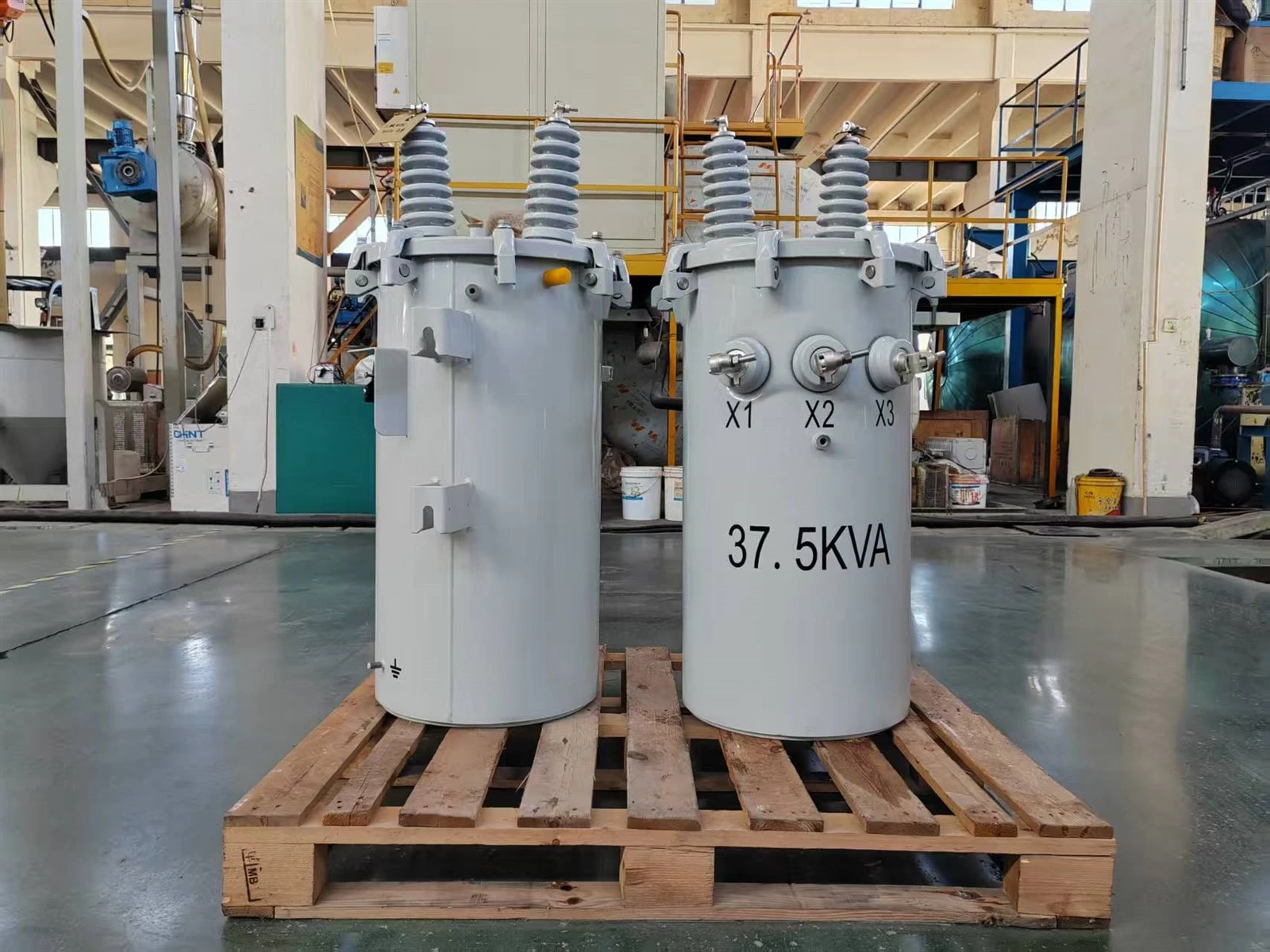 Single-Phase Pole Mounted Transformer Single-Phase Pole Mounted Transformer